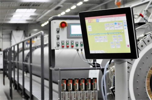 智能工廠中嵌入式工業平板電腦的應用與計算機軟件開發